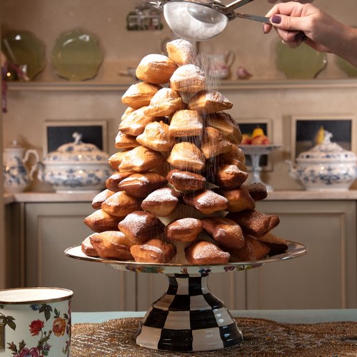 Beignet Tower