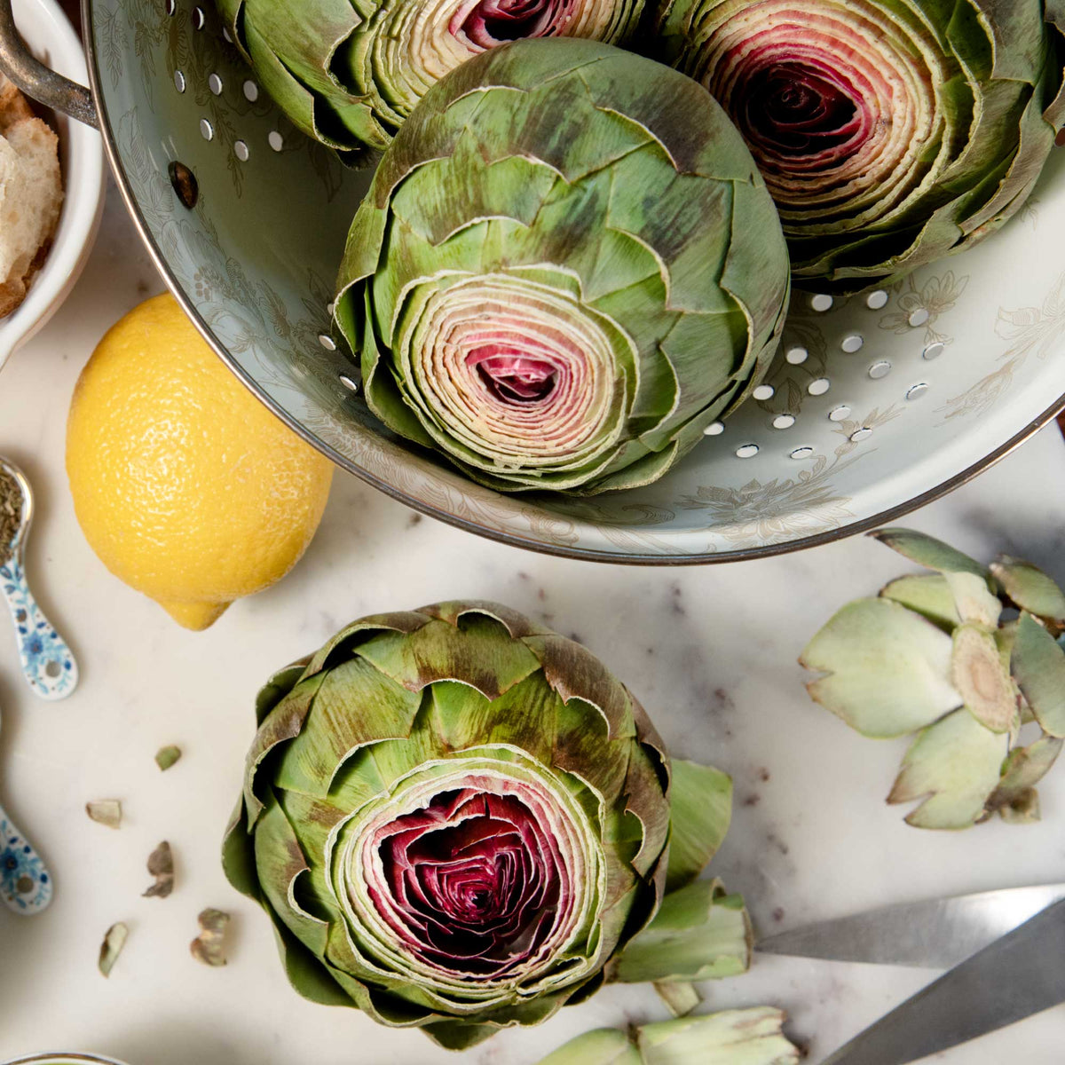 Artichoke & Sun-Dried Tomato Spaghetti Squash Pasta